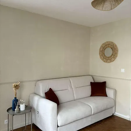 Apartment Climatise En Plein Coeur De Cavalaire-sur-Mer